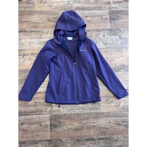 Classic Columbia Soft Shell Jacket